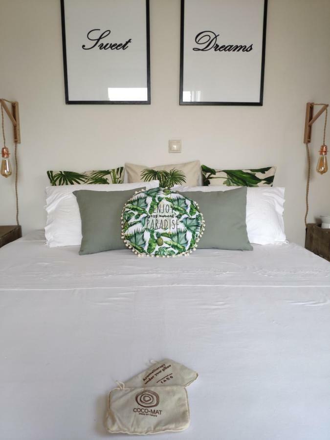 Olive Tree Cottage 2 Néa Péramos 外观 照片