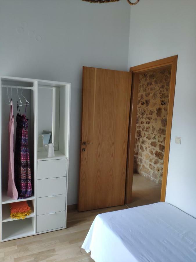 Olive Tree Cottage 2 Néa Péramos 外观 照片